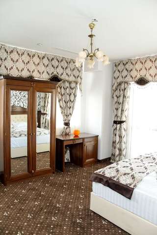 Курортные отели Pik Elegance Плоешти Двухместный номер с 1 кроватью или 2 отдельными кроватями и возможностью посещения спа-салона-1